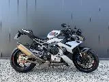BMW M1000R 2025