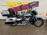 TOURING ELECTRA GLIDE 1800 ULTRA LIMITED CVO