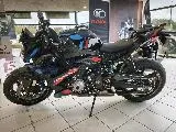 M 1000 R