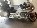 GL 1800 GOLDWING AIR BAG GPS