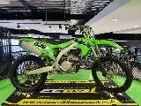 KXF 450