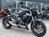 STREET TRIPLE 675 RS