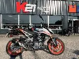 125 DUKE ABS