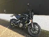 SVARTPILEN 125 ABS