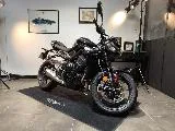 STREET TRIPLE 765 R