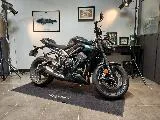 STREET TRIPLE 765 RS