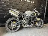 STREET TRIPLE 675
