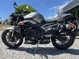 STREET TRIPLE 765 RS