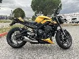 STREET TRIPLE 765 RS