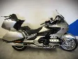 GL 1800 GOLDWING TOURING DCT