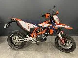 690 SMC R