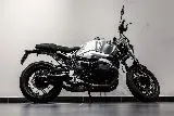 R NineT