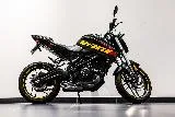 R 125