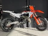 125 SX