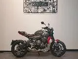 TRIDENT 660