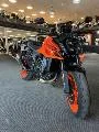 SUPER DUKE 990