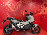 XADV 750 DCT