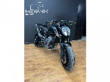 890 DUKE L