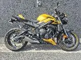 STREET TRIPLE 765 RS