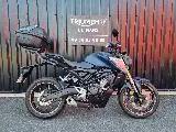 CB 125  R