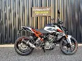 125 DUKE ABS