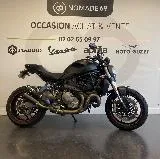MONSTER 821