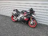 RSV4 1100 RR