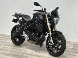 F 800 R
