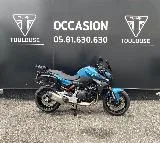 F 900 R