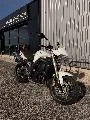 STREET TRIPLE 675