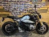 R NineT