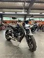CB 125  R