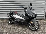 XP TMAX 560