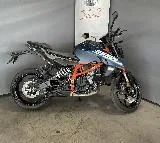 390 DUKE