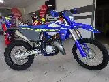 125 SE FACTORY