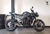 STREET TRIPLE 765 RS