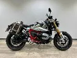 R NineT