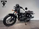 THRUXTON 900 ACE