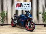 RSV4 1100 RR