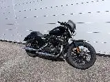 SPORTSTER IRON 883
