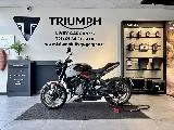 TRIDENT 800