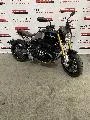 R NineT