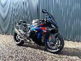 M 1000 RR
