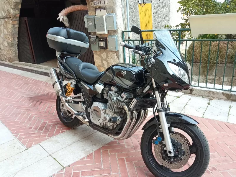XJR 1300
