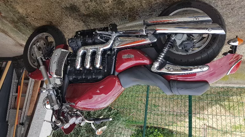 2300 ROCKET III