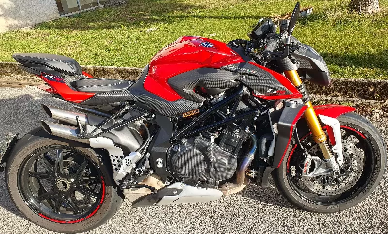 1000 Brutale Oro