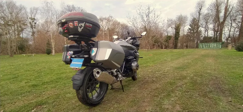 R 1200 RS