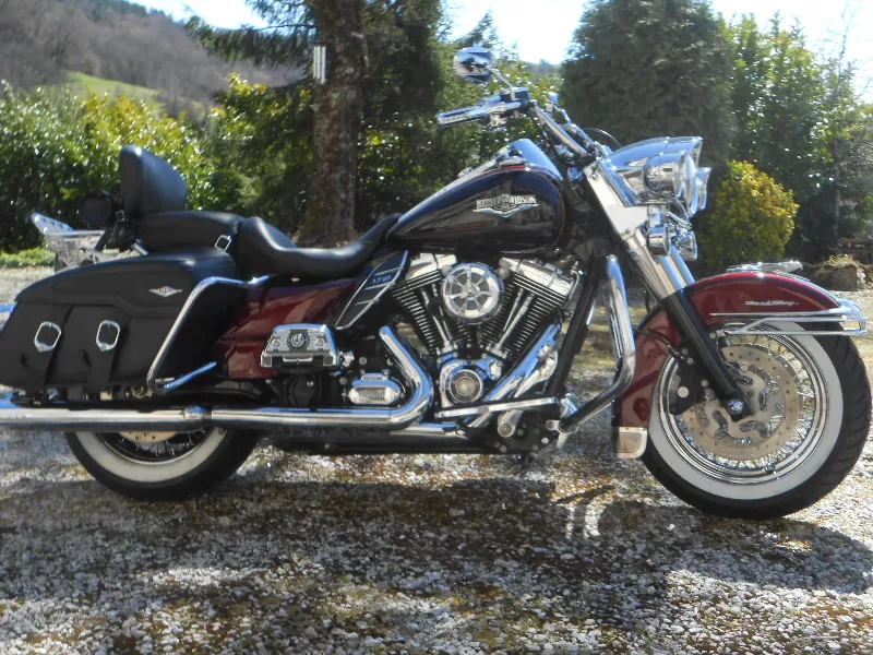 1690 ROAD KING CLASSIC FLHRCI