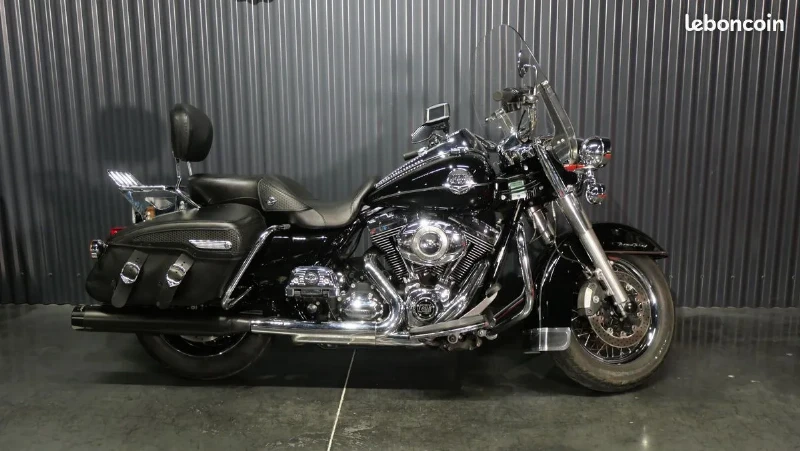 1584 ROAD KING CLASSIC FLHRCI