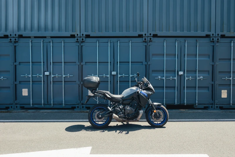 700 Tracer